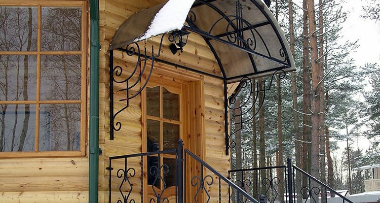 Как сделать крыльцо с навесом в частном доме