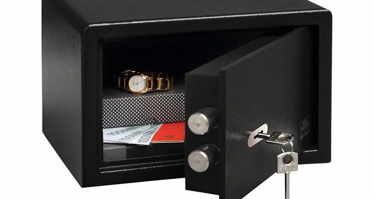 Маленький домашний сейф