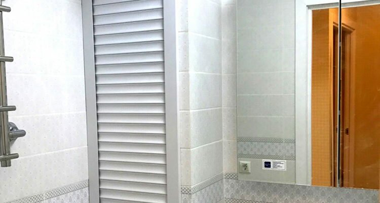 Как закрыть трубы в ванной комнате и на кухне