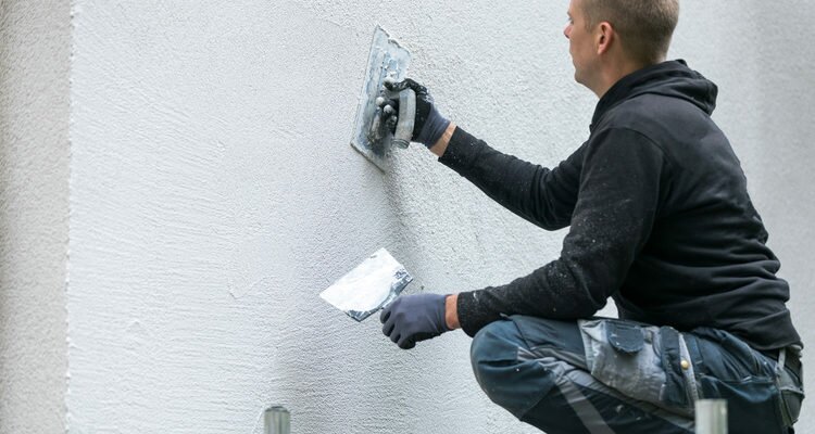 Выравнивание стен штукатуркой своими руками